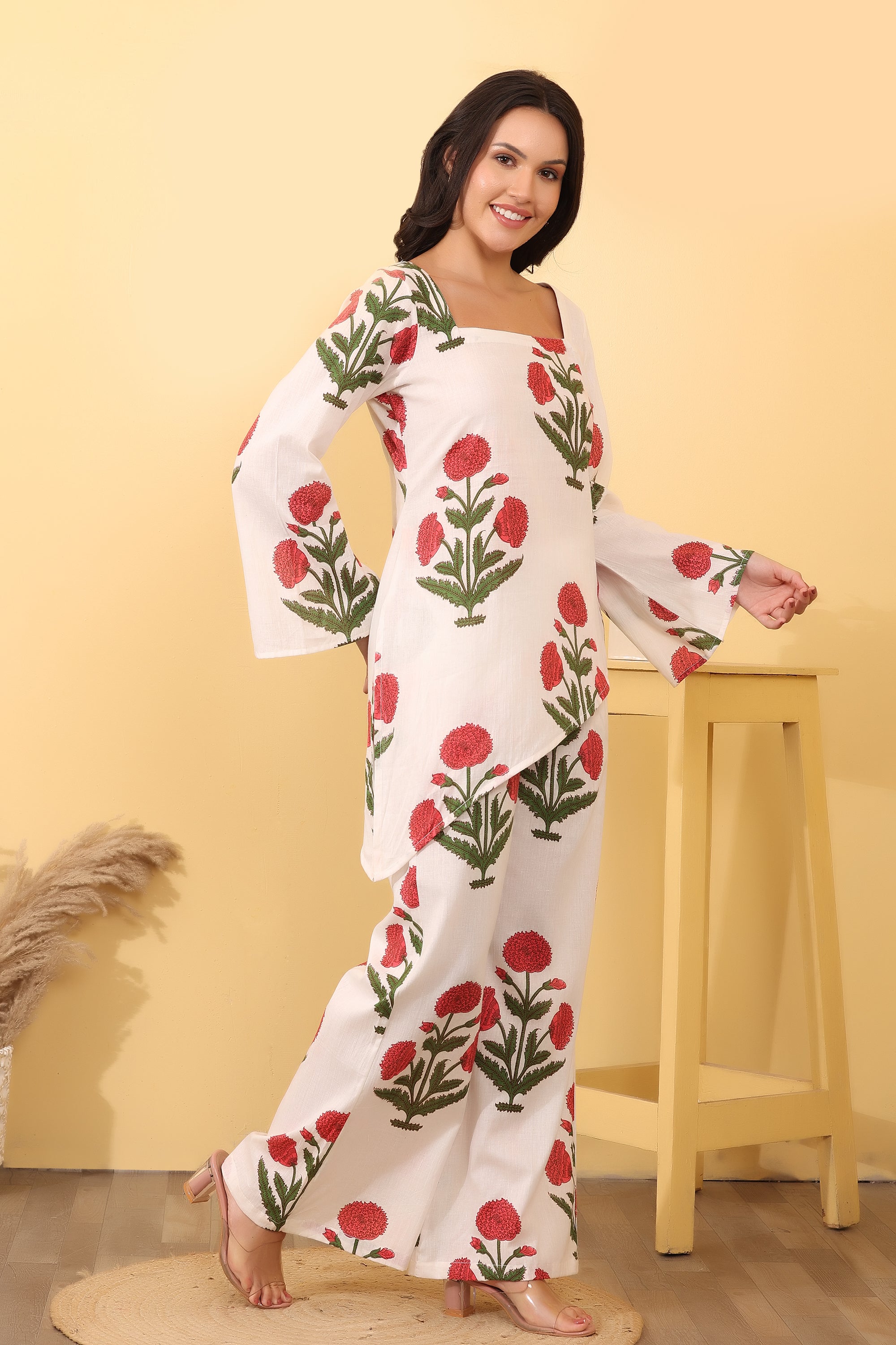 Floral Cotton Co-Ord Set – Elegant & Comfortable Outfit