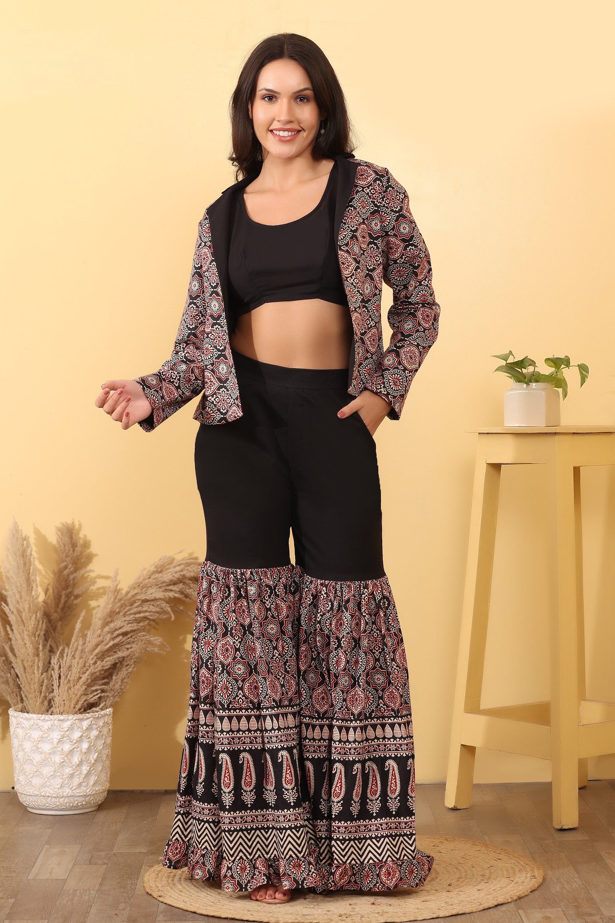 Women Printed  – Stylish & Elegant Outfit