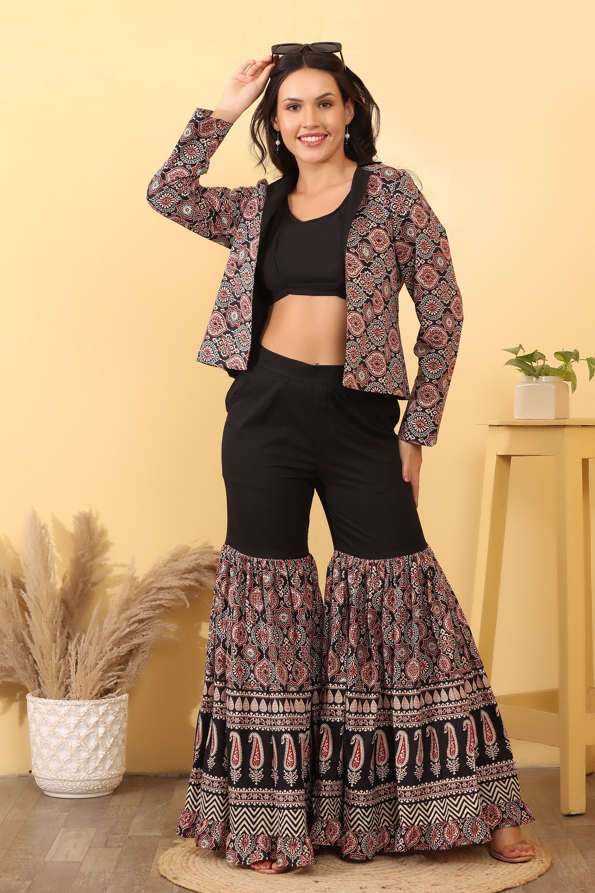 Women Printed  – Stylish & Elegant Outfit