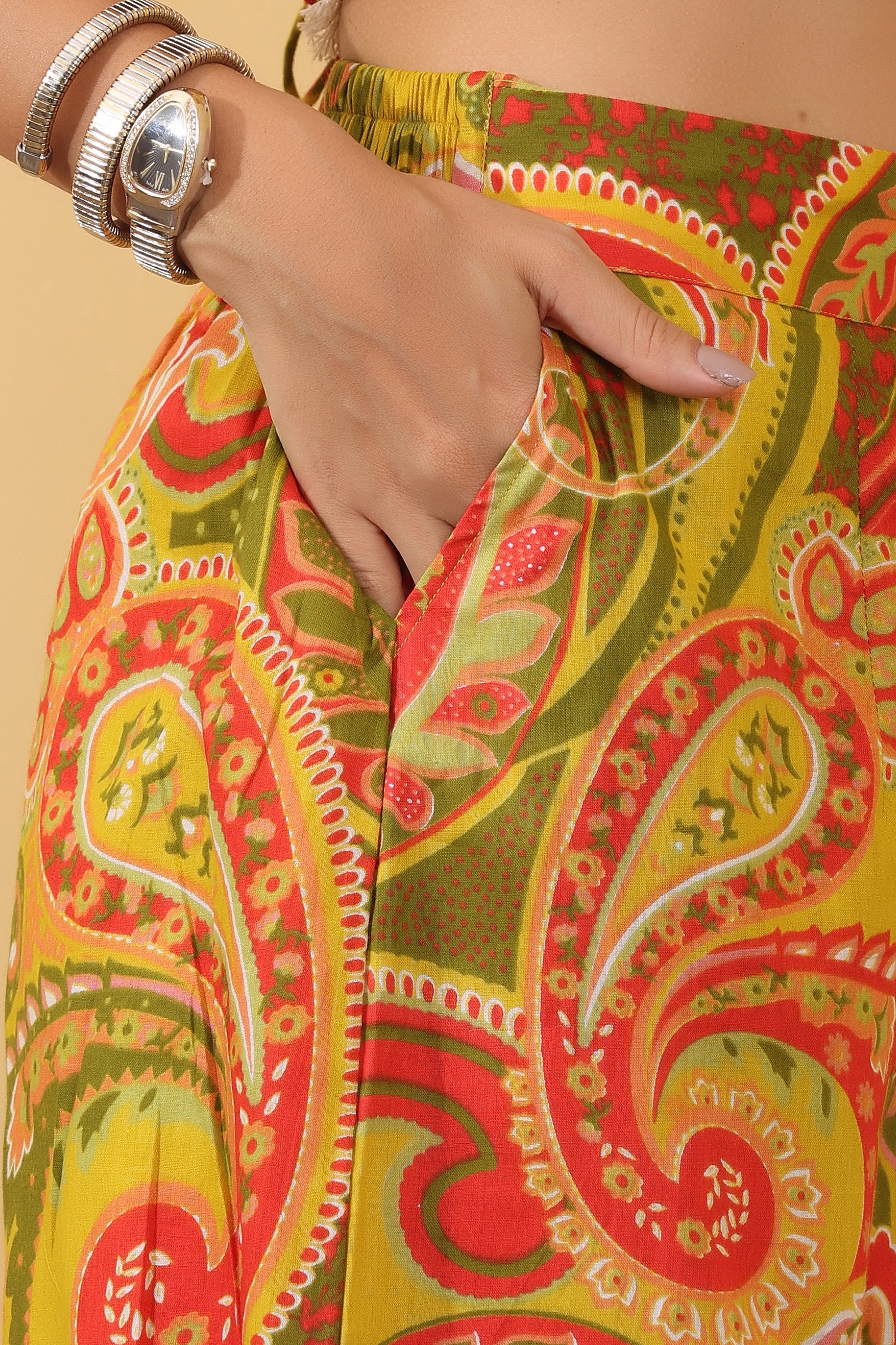 Citrus Muse Twin Set for Women | Printed Crop Top & Wide Leg Pants Co-Ord Set
