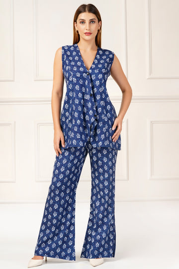 Women's Elegant Blue Floral Sleeveless Tunic & Flared Pants Set