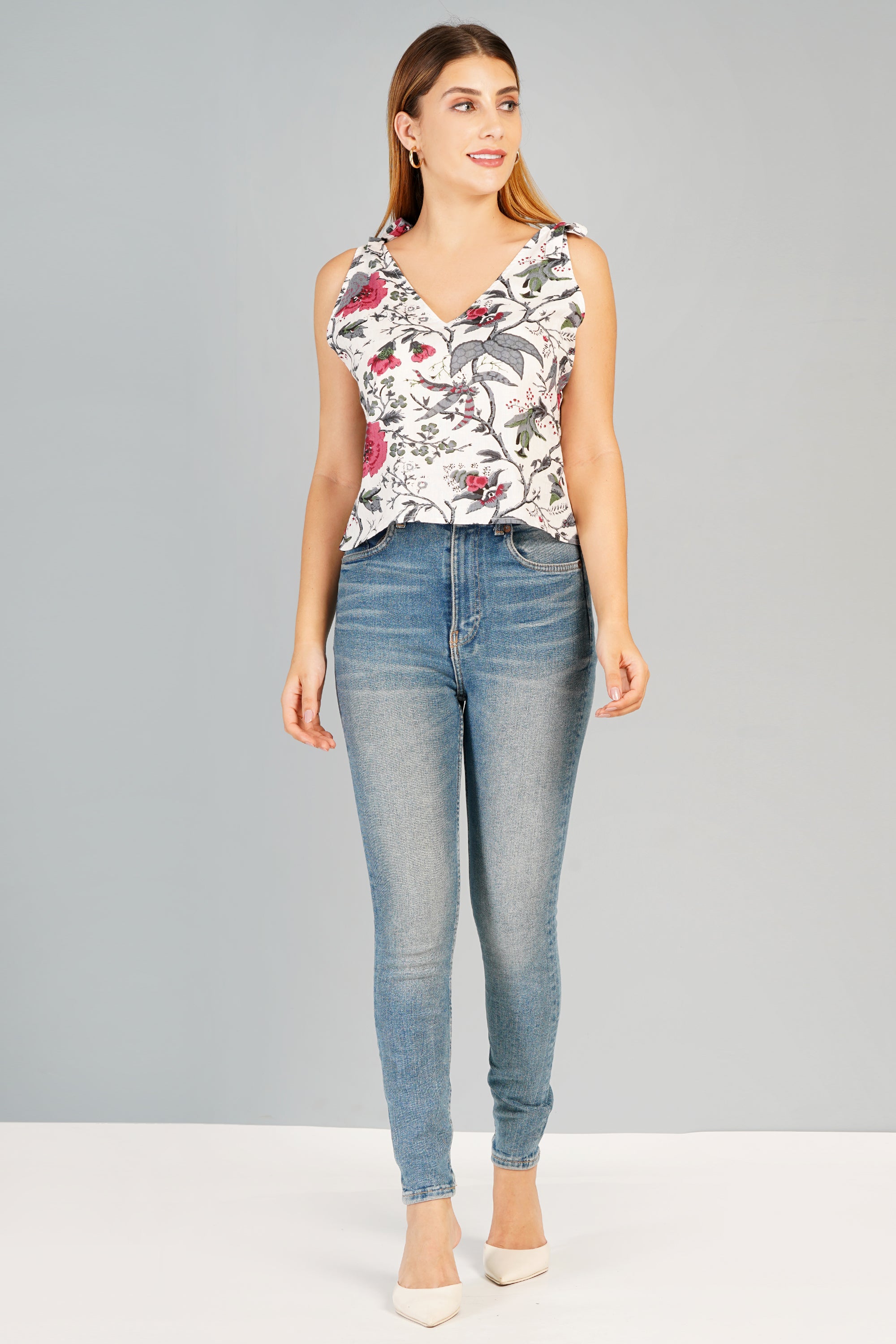 Ethnoza White Floral Sleeveless Crop Top – Summer Bloom Edition