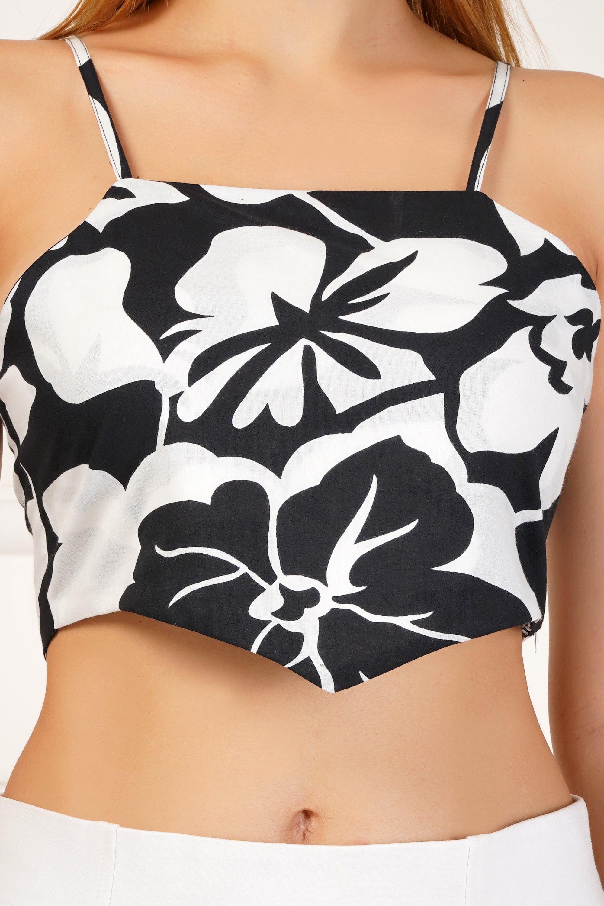 Women's Black & White Floral Spaghetti Strap Crop Top – Monochrome Bloom Collection