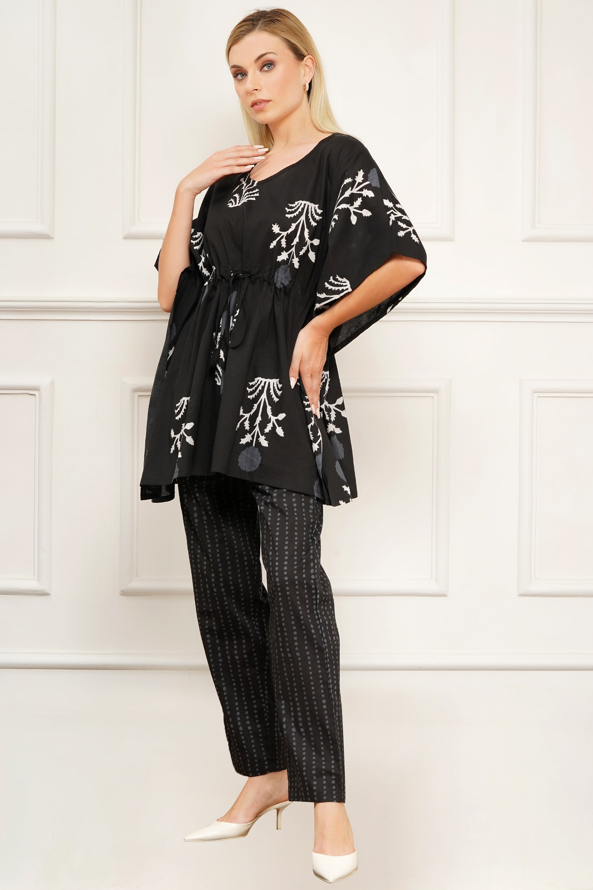 Black kaftan set