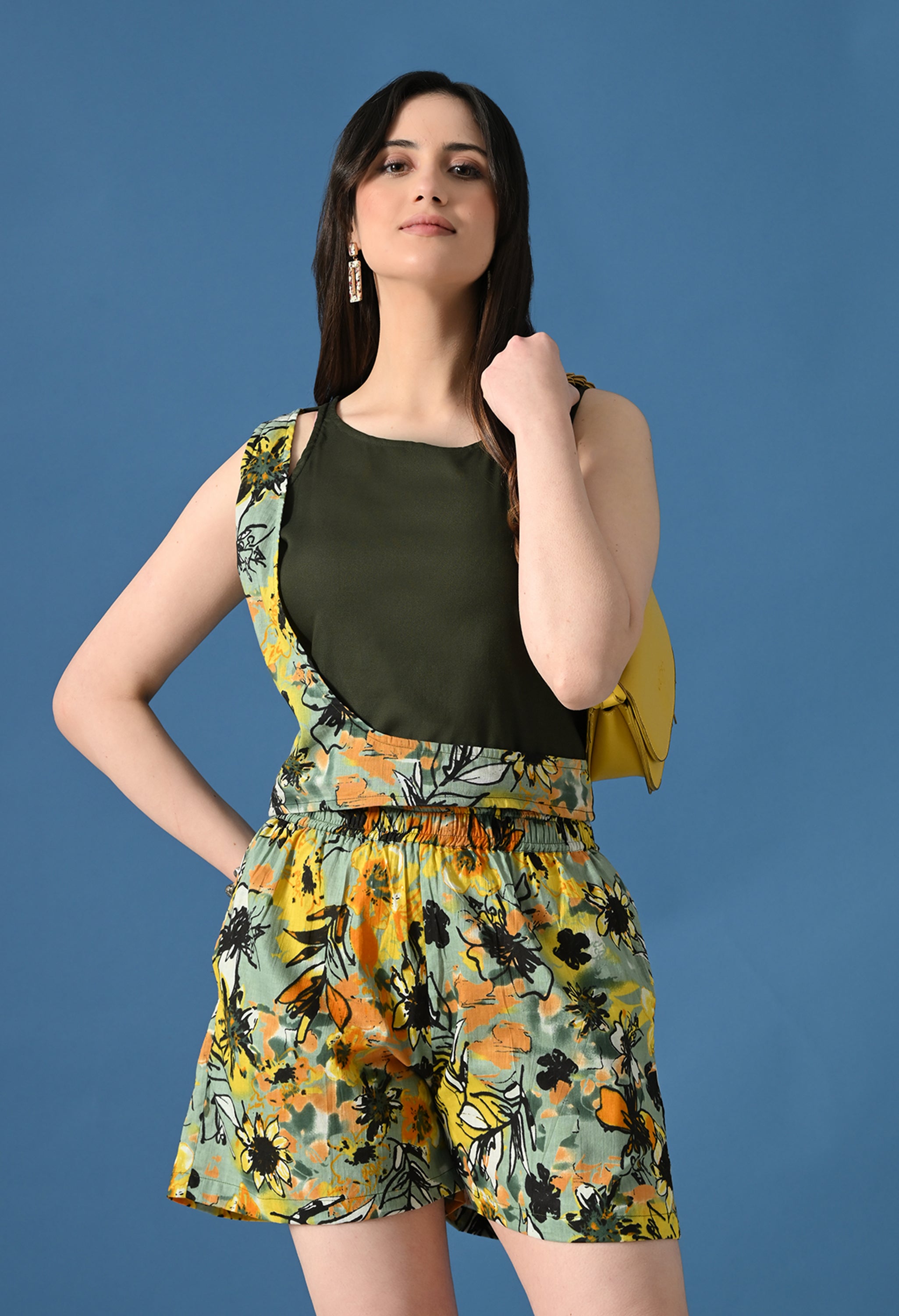 Summer Bomb Edit Printed Co-ord Set – Olive Top with Floral Shorts