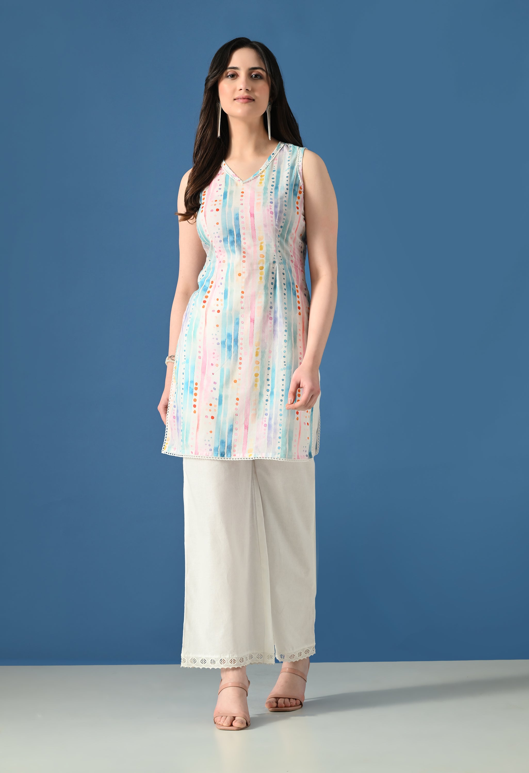 Soft Pastel Luxe Kurti Set – Elegant Sleeveless Kurti with Pants