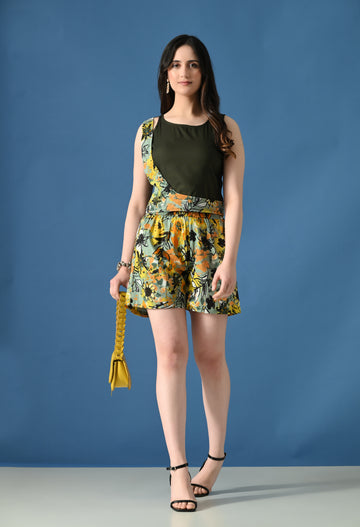 Summer Bomb Edit Printed Co-ord Set – Olive Top with Floral Shorts